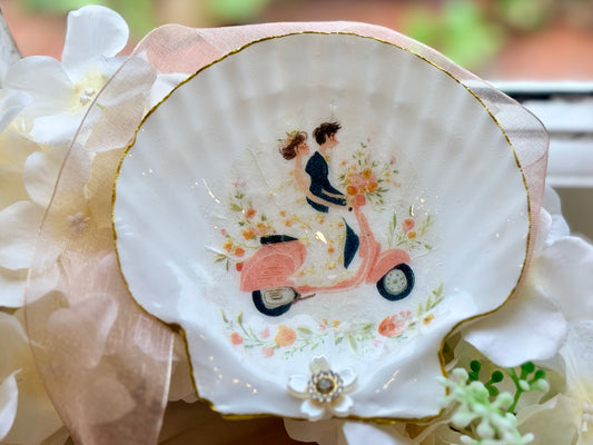 "Mr & Mrs" Wedding Scooter Shell Trinket Dish
