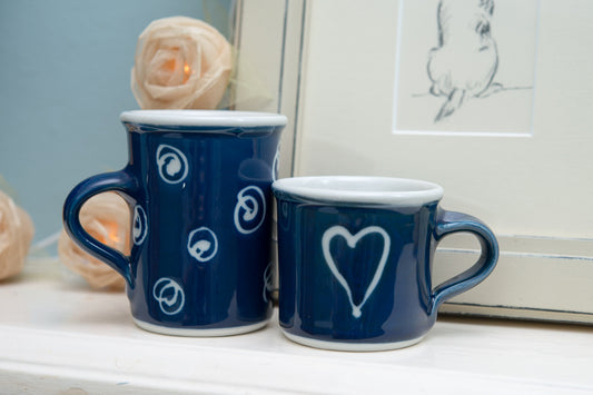 Tall tea mug - dots